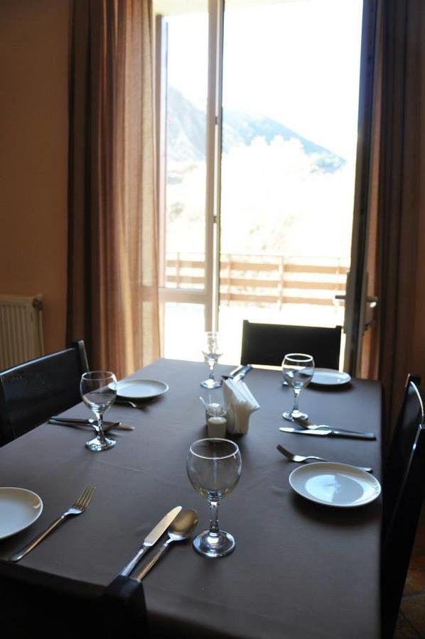 Hotel Stepantsminda Екстер'єр фото